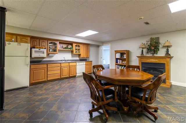 $549,000 | 511 West Lindenwood Avenue, Sikeston, MO 63801