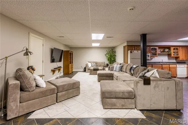 $549,000 | 511 West Lindenwood Avenue, Sikeston, MO 63801