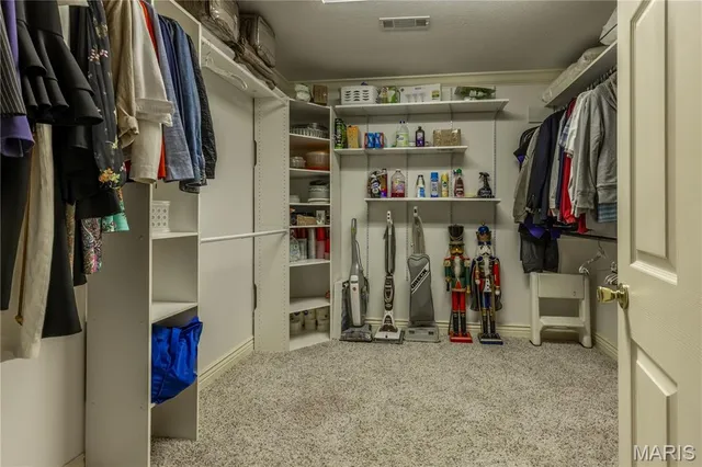 $549,000 | 511 West Lindenwood Avenue, Sikeston, MO 63801