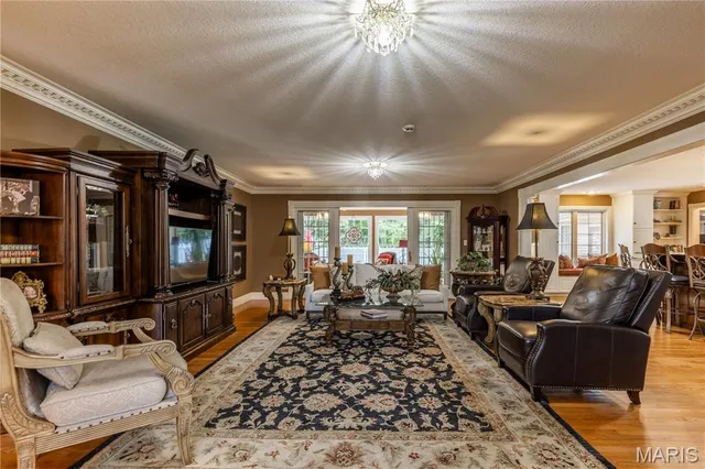 $549,000 | 511 West Lindenwood Avenue, Sikeston, MO 63801