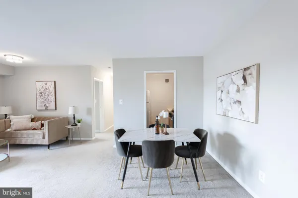 $1,900 | 1931 North Cleveland Street, Unit 602, Arlington, VA 22201