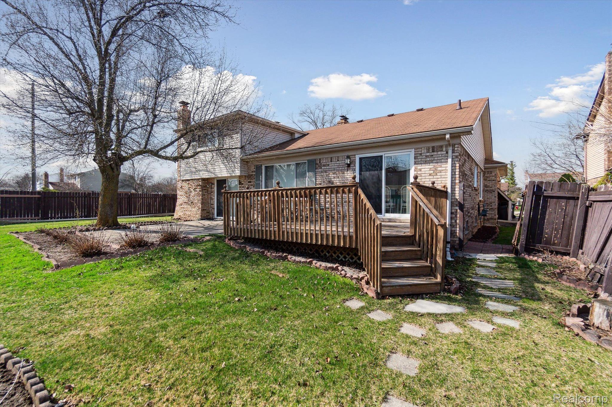 42315 Hanford Road Canton, MI 48187 - Photo 42 of 45 Gallery Image 42