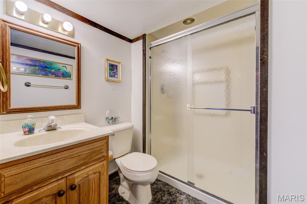 12071 Ameling Road Maryland Heights, MO 63043 - Photo 28 of 32