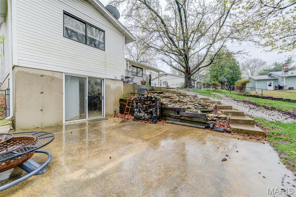 12071 Ameling Road Maryland Heights, MO 63043 - Photo 30 of 32