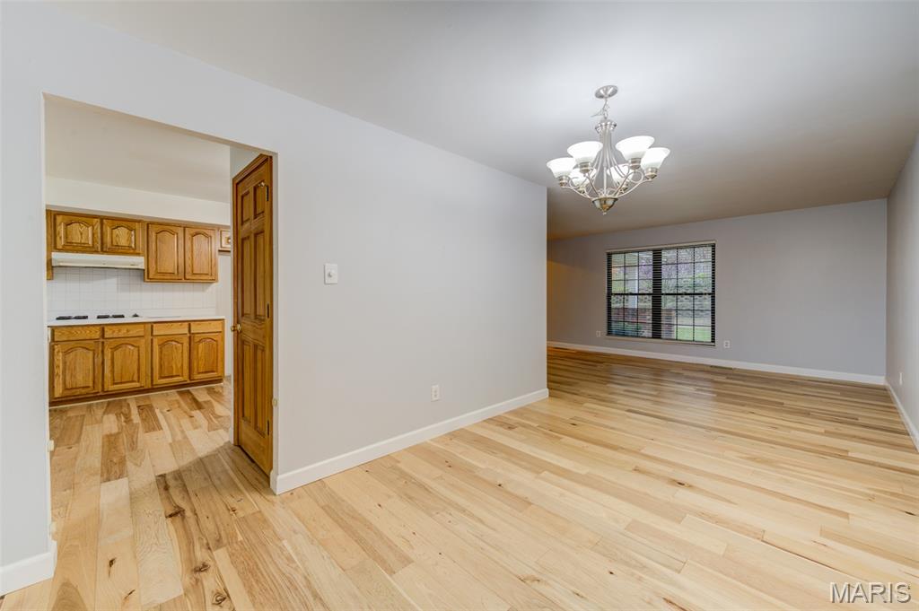 12071 Ameling Road Maryland Heights, MO 63043 - Photo 8 of 32