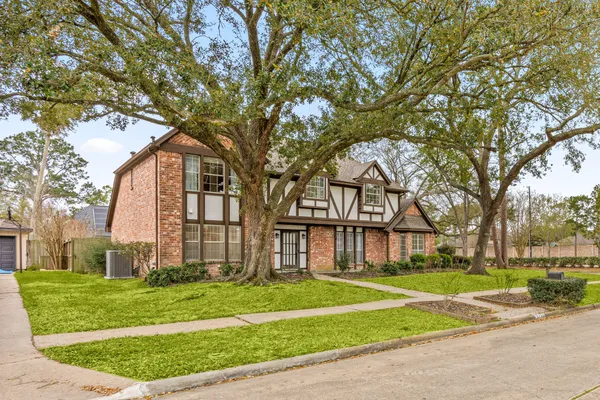 $369,000 | 15702 Mesa Verde Drive, Houston, TX 77059