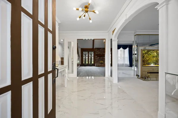 $369,000 | 15702 Mesa Verde Drive, Houston, TX 77059