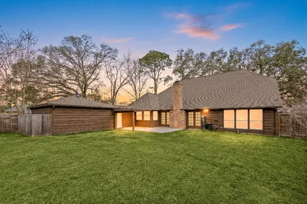 $369,000 | 15702 Mesa Verde Drive, Houston, TX 77059