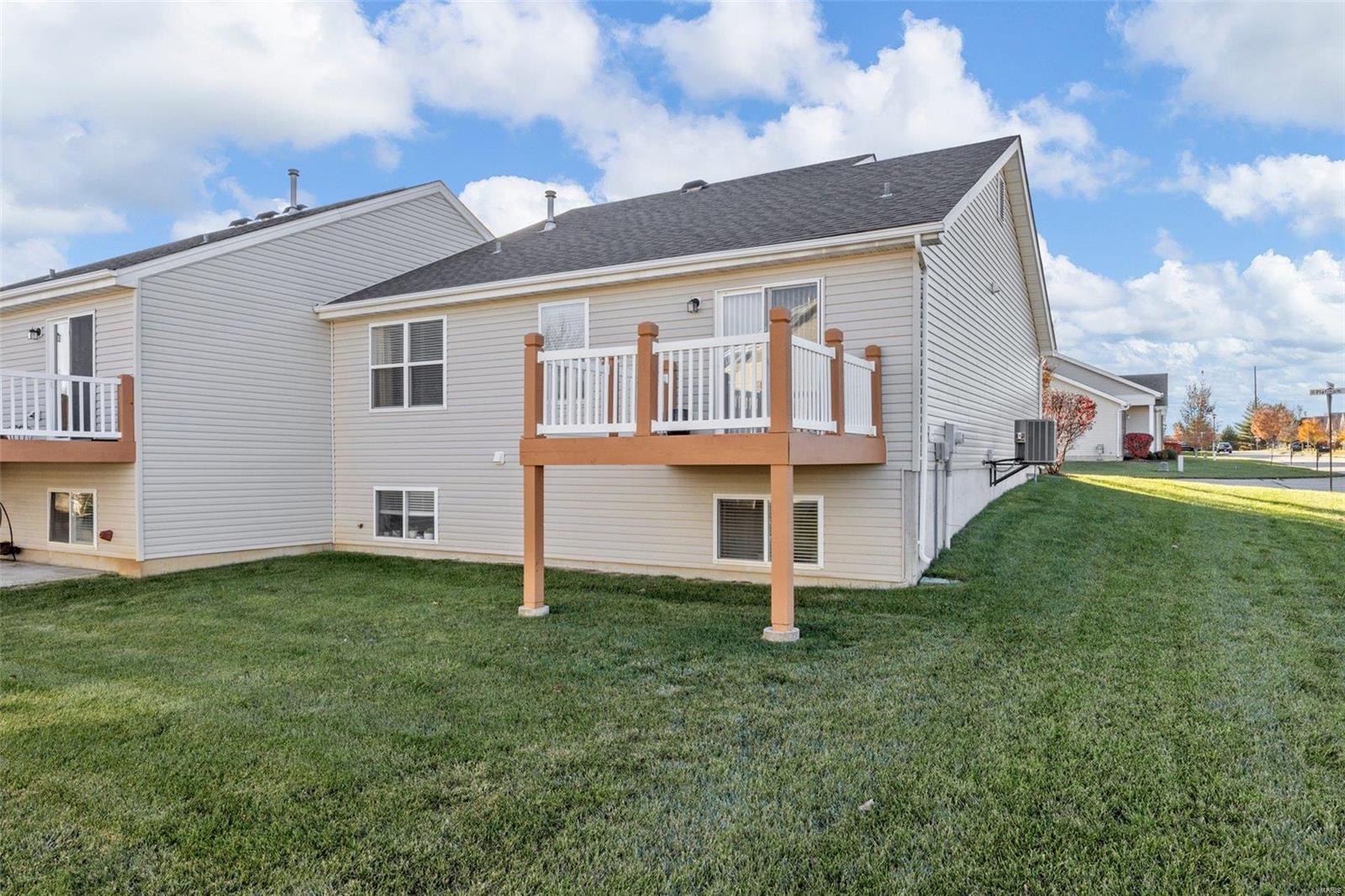 1602 Platinum Court O'Fallon, MO 63366 - Photo 27 of 30