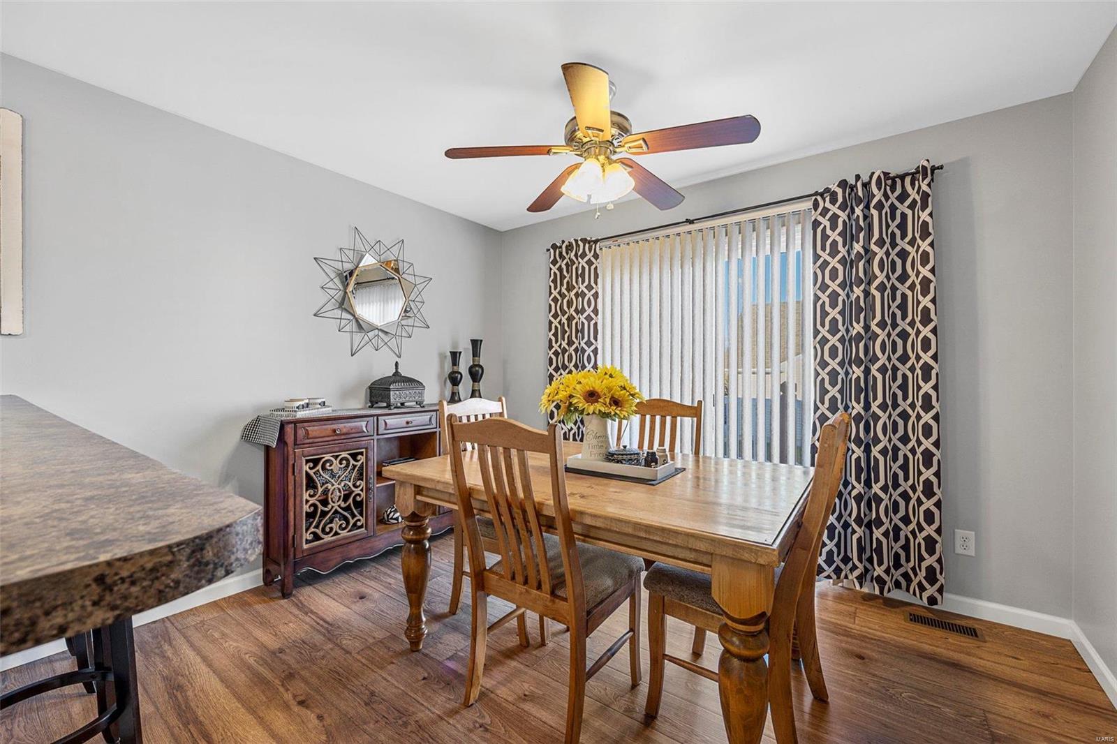 1602 Platinum Court O'Fallon, MO 63366 - Photo 8 of 30