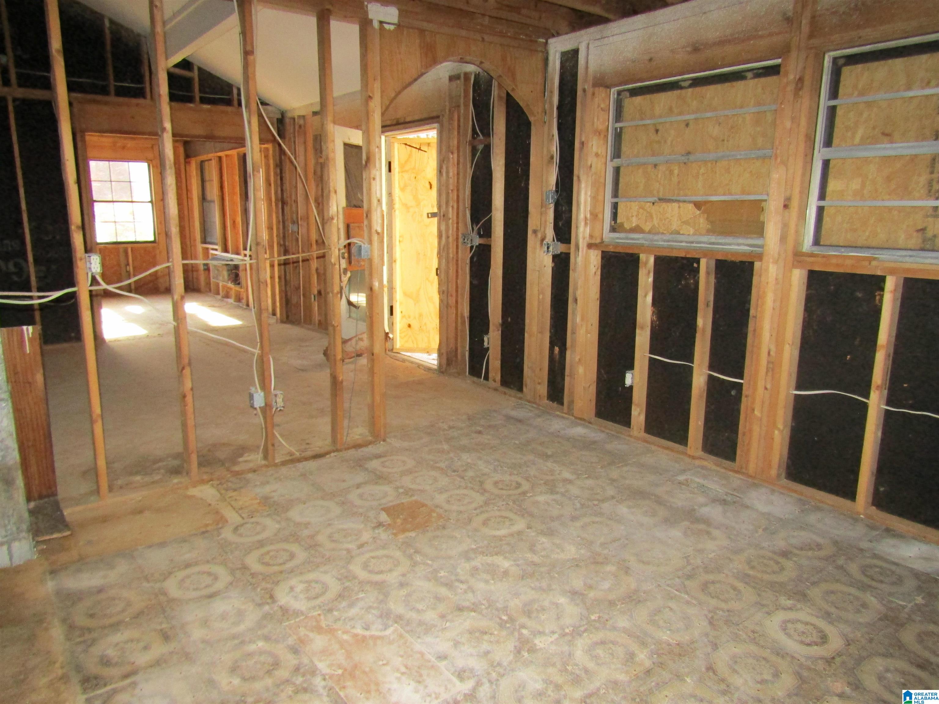 244 Pine Ridge Road Bessemer, AL 35023 - Photo 14 of 33