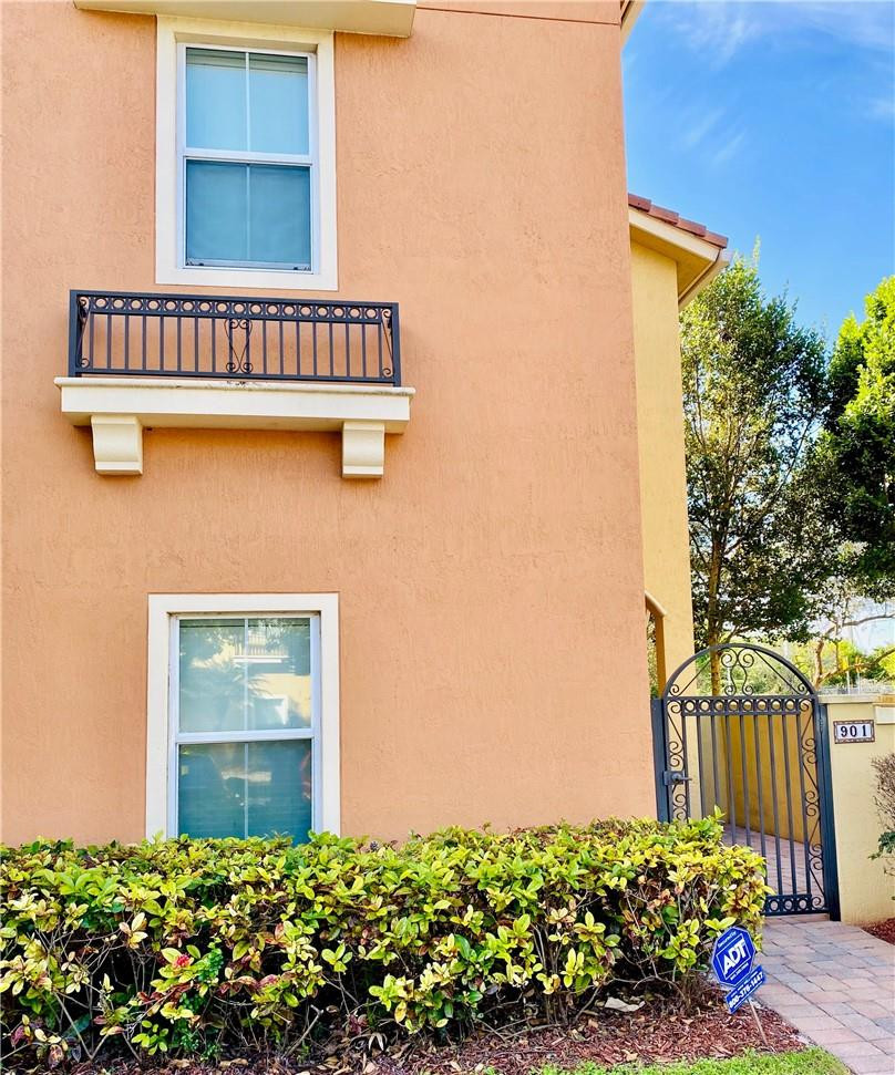 2851 Prospect Road, Unit 901 Tamarac, FL 33309 - Photo 1 of 21 Photo 1
