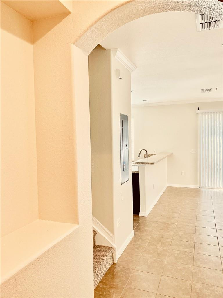 2851 Prospect Road, Unit 901 Tamarac, FL 33309 - Photo 3 of 21 Photo 3