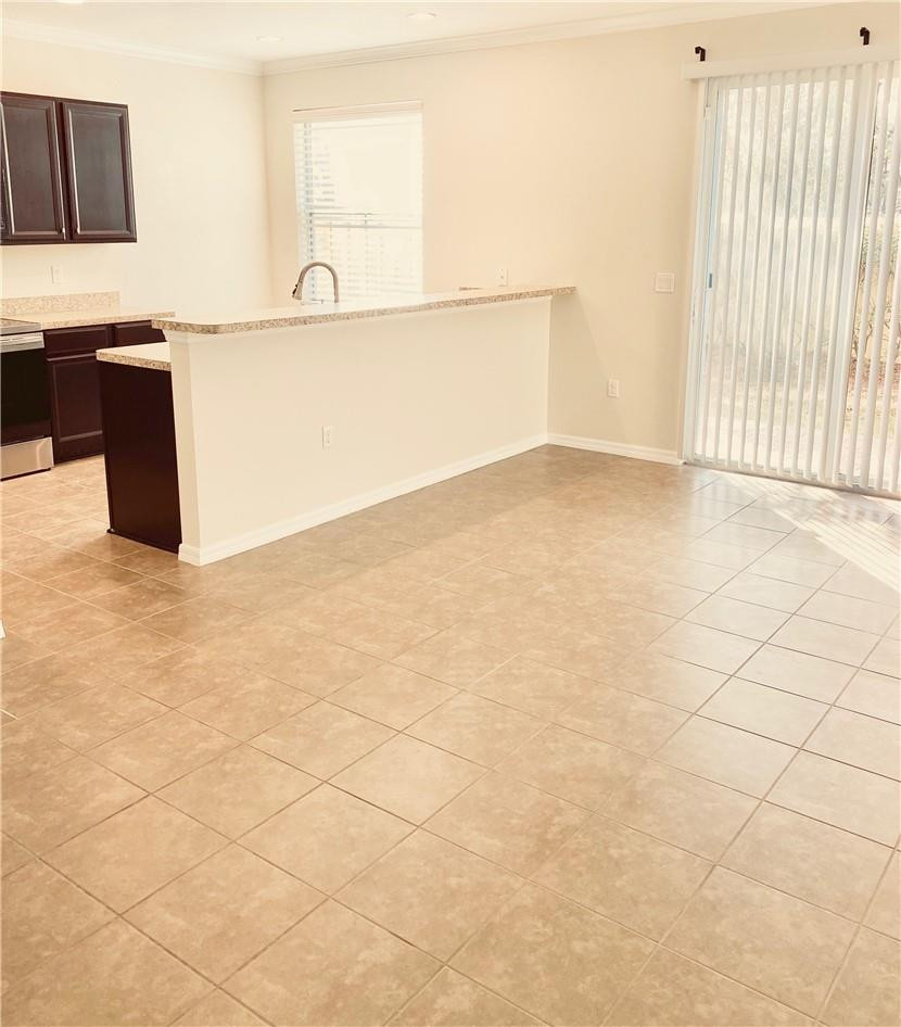 2851 Prospect Road, Unit 901 Tamarac, FL 33309 - Photo 4 of 21 Photo 4