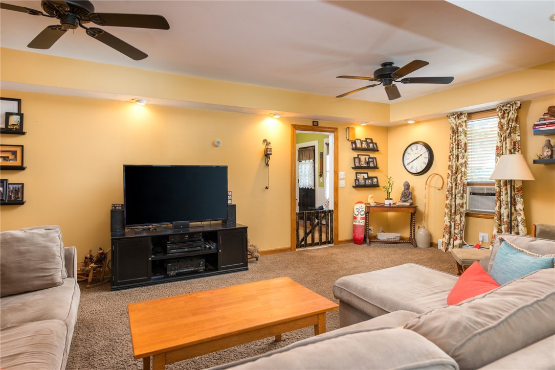 3 Burrington Street Woonsocket, RI 02895 - Photo 4 of 27