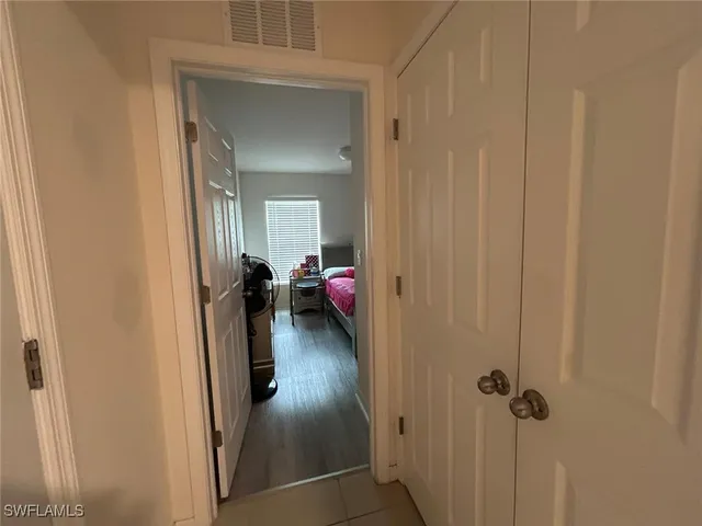 a en suite bathroom with a shower