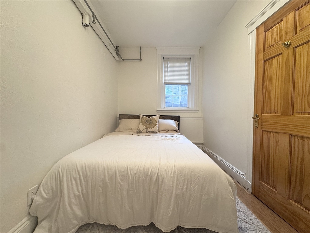 139 Beaconsfield Road, Unit 1B Brookline, MA 02445 - Photo 16 of 19 Gallery Image 16