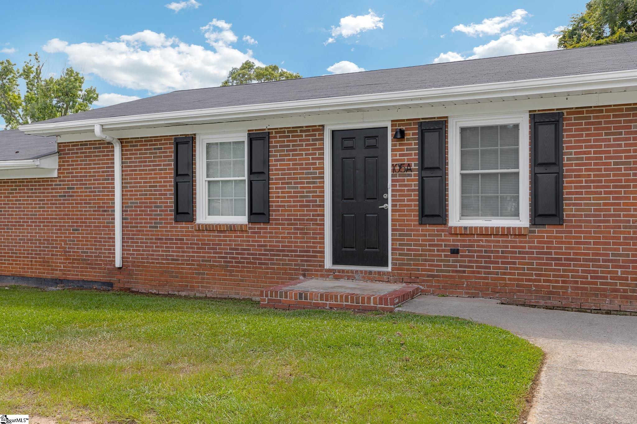 16819 Fairview Street Fountain Inn, SC 29644 - Photo 1 of 15