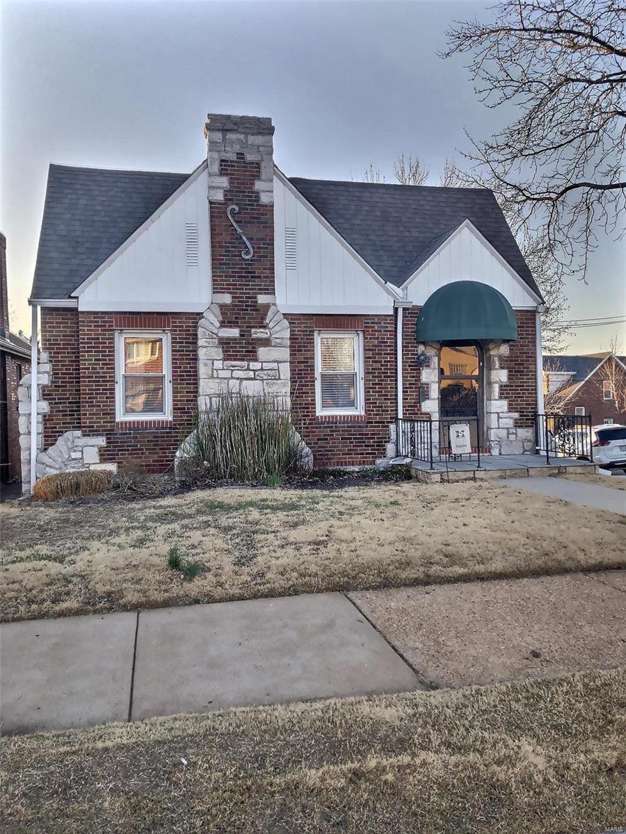 3145 Watson Road St. Louis, MO 63139 - Photo 2 of 27