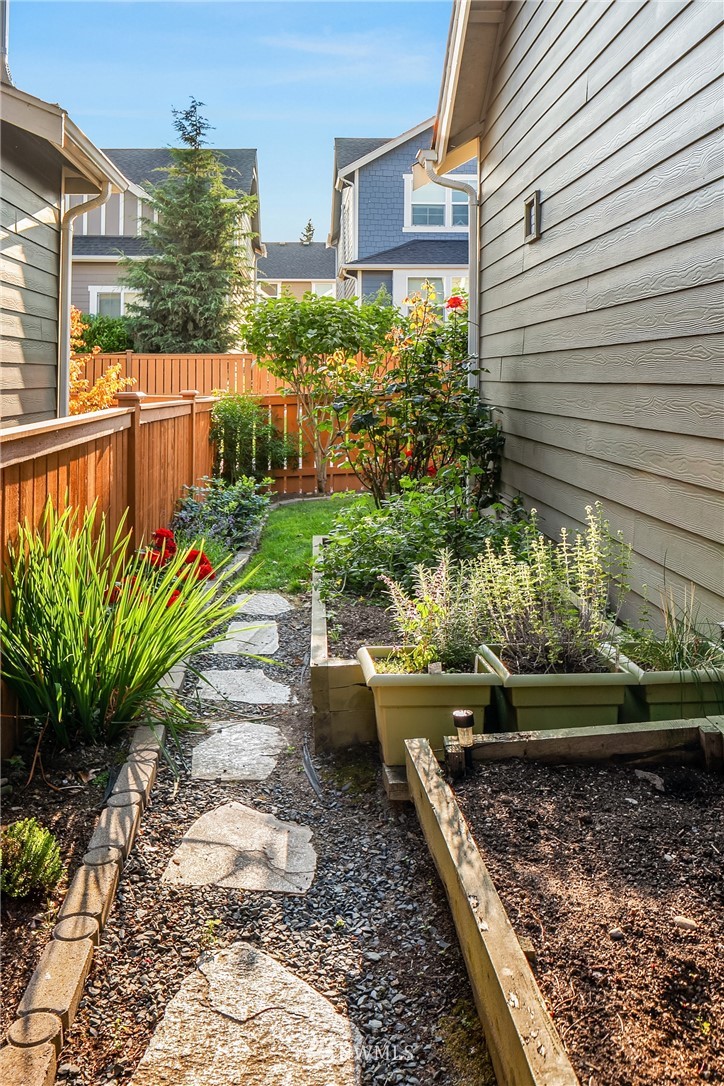 21012 40th Avenue Southeast Bothell, WA 98021 - Photo 21 of 24