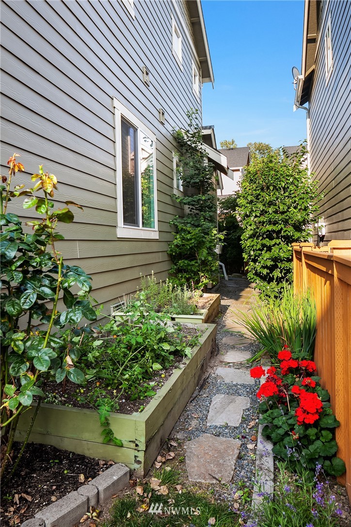 21012 40th Avenue Southeast Bothell, WA 98021 - Photo 22 of 24