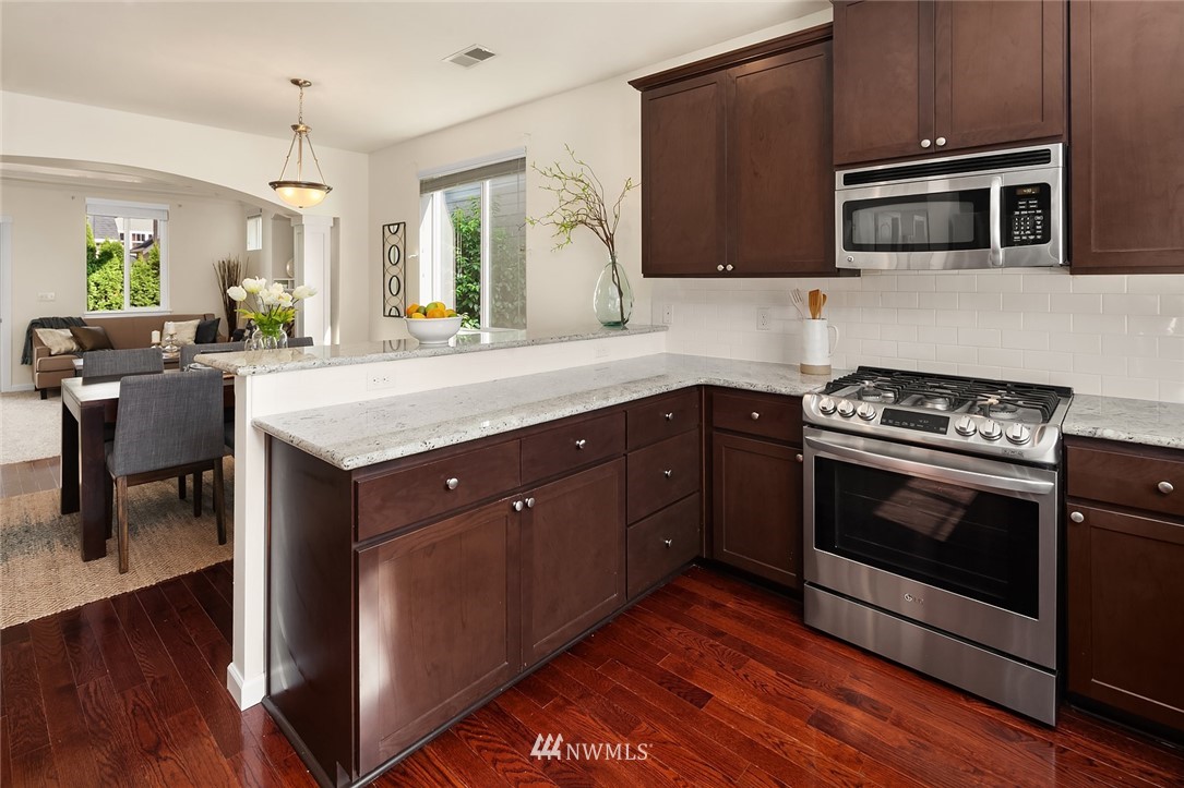 21012 40th Avenue Southeast Bothell, WA 98021 - Photo 9 of 24