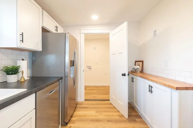 $260,000 | 2566 Ridge Court, Lawrence, KS 66046