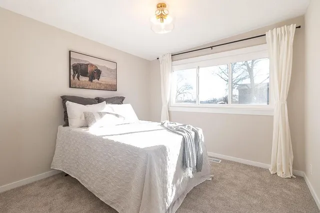 $260,000 | 2566 Ridge Court, Lawrence, KS 66046