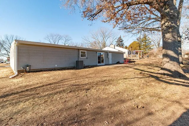 $260,000 | 2566 Ridge Court, Lawrence, KS 66046