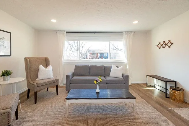 $260,000 | 2566 Ridge Court, Lawrence, KS 66046