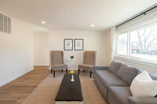 $260,000 | 2566 Ridge Court, Lawrence, KS 66046