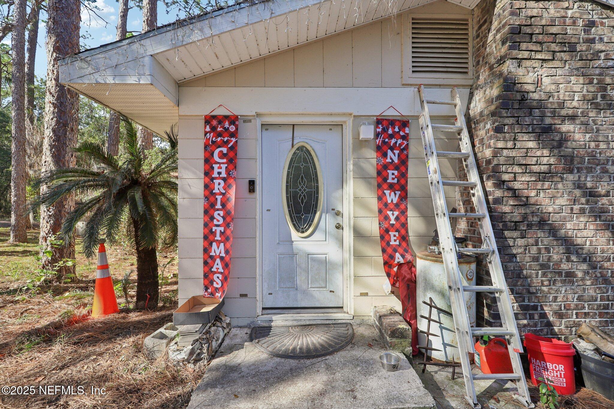 547 Southeast 58th Street Keystone Heights, FL 32656 - Photo 2 of 30 Front Door