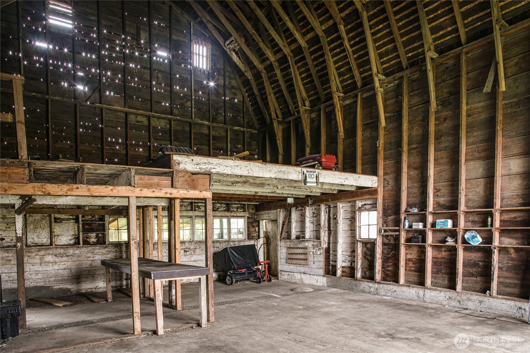 3496 Birch Bay Lynden Road Custer, WA 98240 - Photo 4 of 24 a view of a chairs and tables in patio