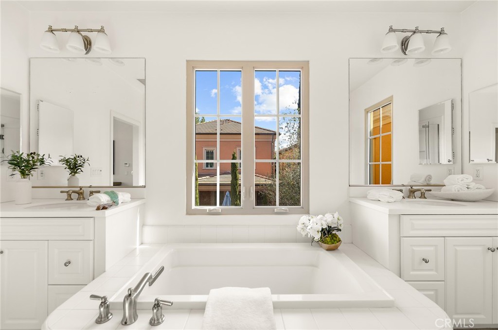 75 Lupari Irvine, CA 92618 - Photo 22 of 41