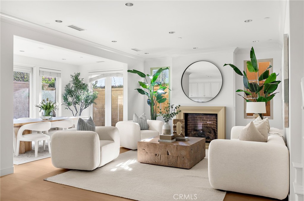 75 Lupari Irvine, CA 92618 - Photo 3 of 41