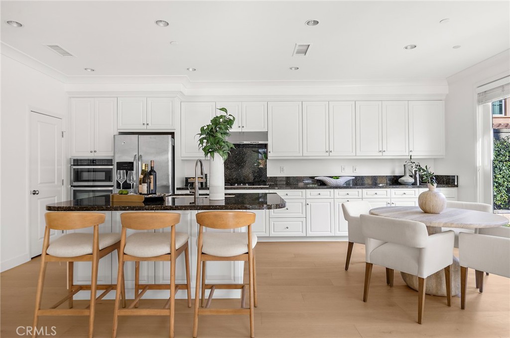 75 Lupari Irvine, CA 92618 - Photo 10 of 41