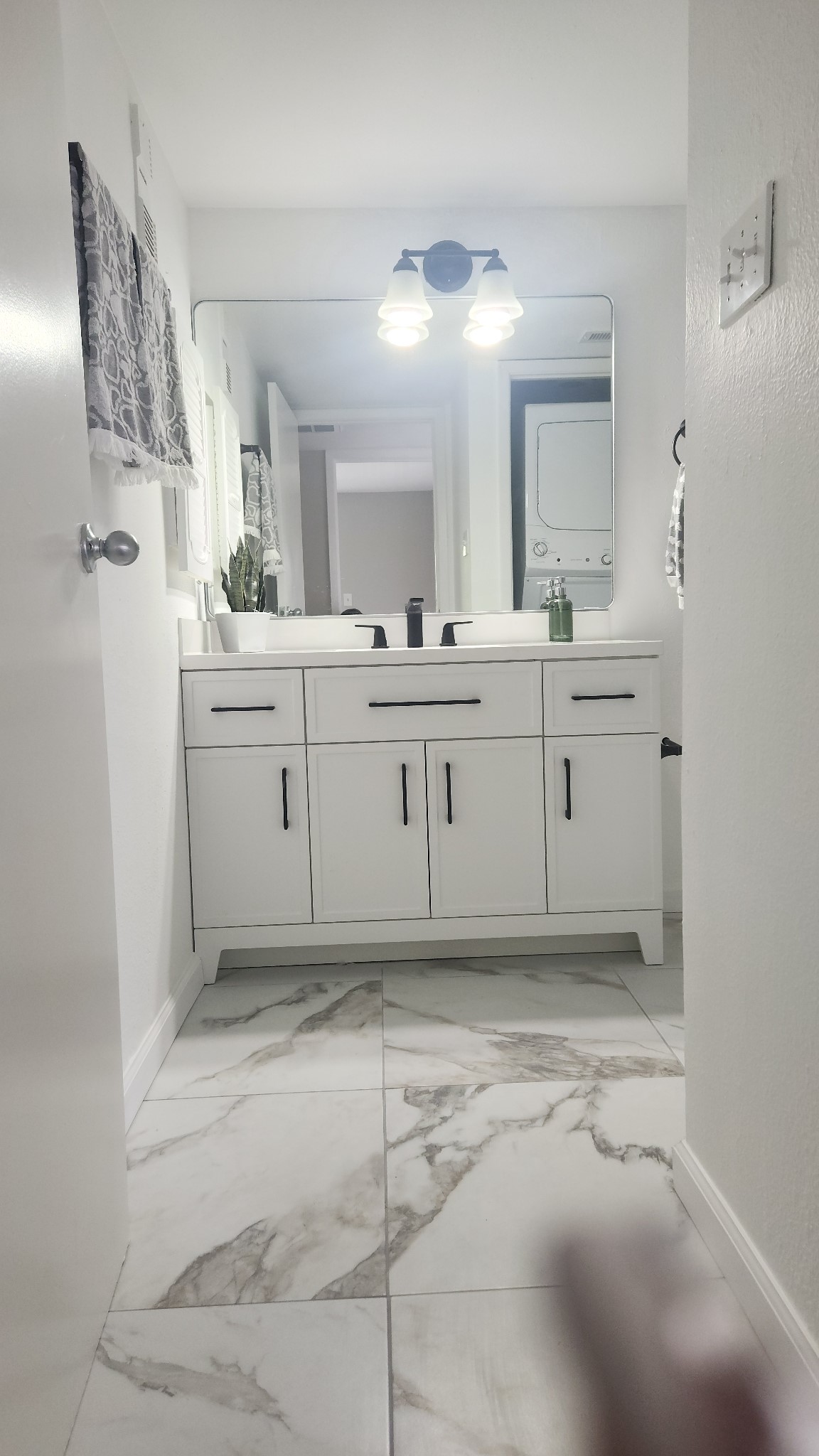 3025 Walnut Bend Lane, Unit 35 Houston, TX 77042 - Photo 15 of 32