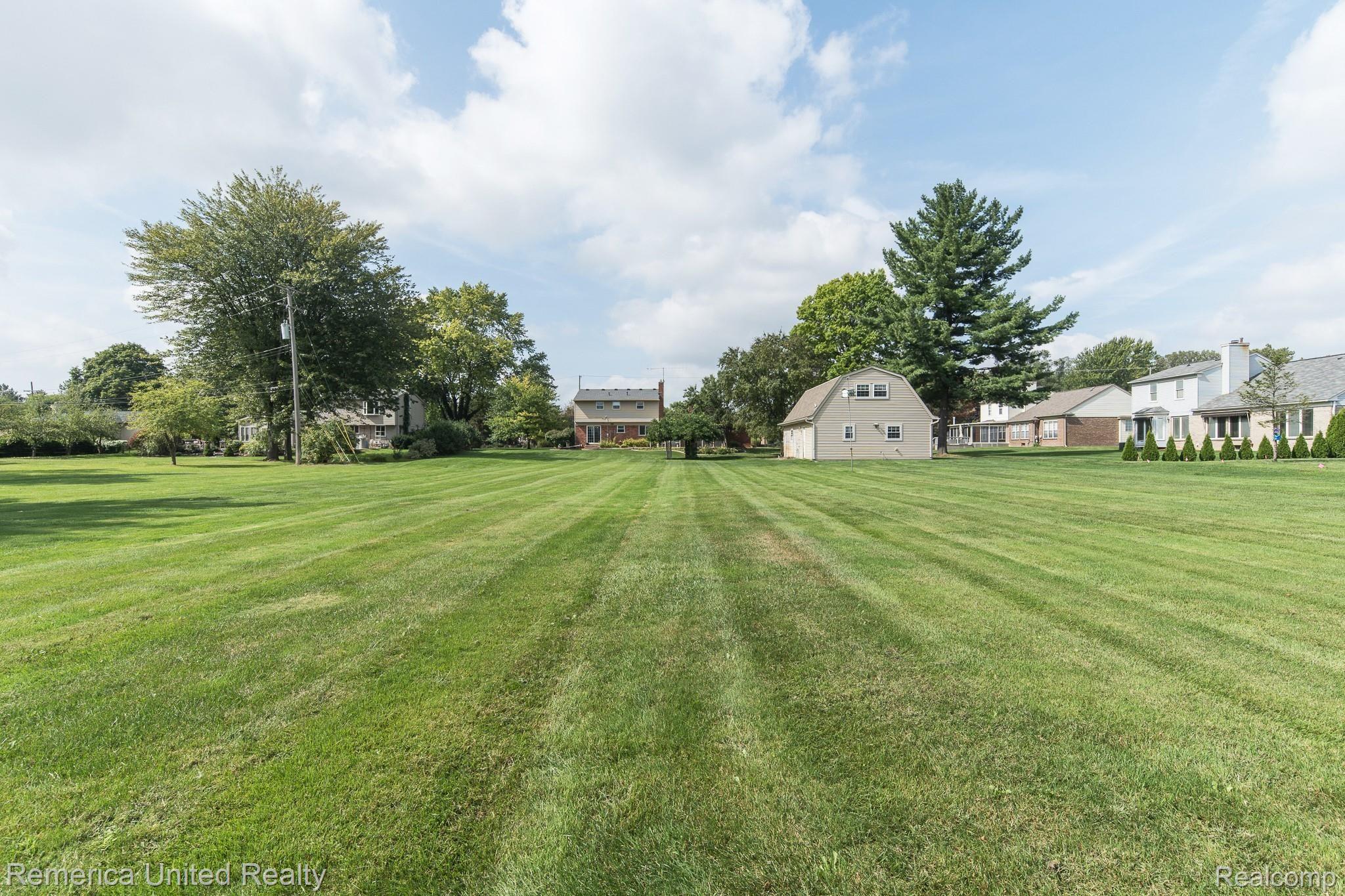 6120 North Beck Road Canton, MI 48187 - Photo 38 of 39 6120Beck-16.jpg