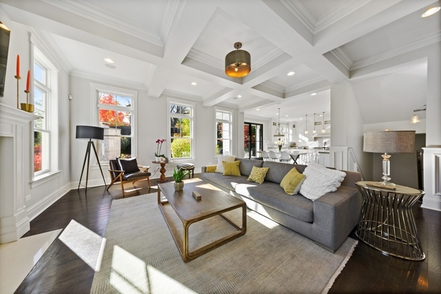 228 Fuller Road Hinsdale, IL 60521 - Photo 13 of 38