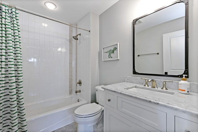 228 Fuller Road Hinsdale, IL 60521 - Photo 24 of 38