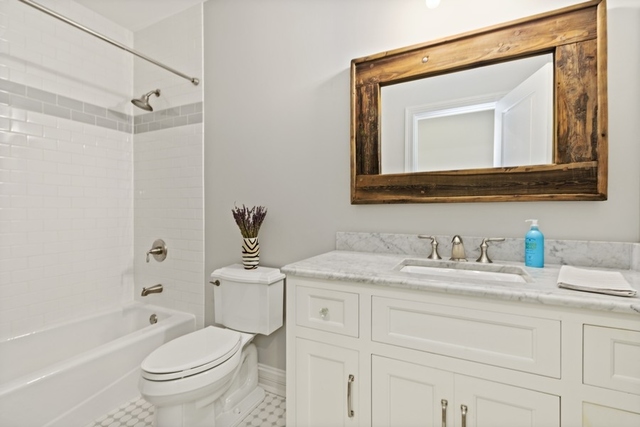 228 Fuller Road Hinsdale, IL 60521 - Photo 27 of 38