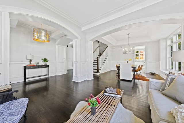 228 Fuller Road Hinsdale, IL 60521 - Photo 7 of 38