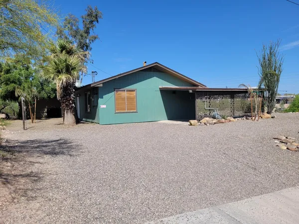 $1,100 | 350 Los Altos Drive, Unit 3, Wickenburg, AZ 85390
