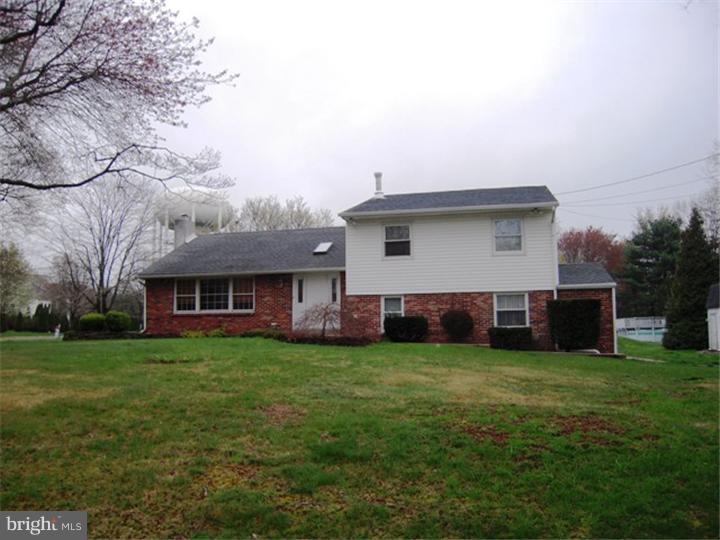 923 Williamson Road Horsham, PA 19044 - Photo 1 of 21 Exterior Front