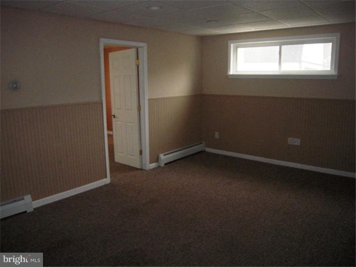 923 Williamson Road Horsham, PA 19044 - Photo 12 of 21 Family Room