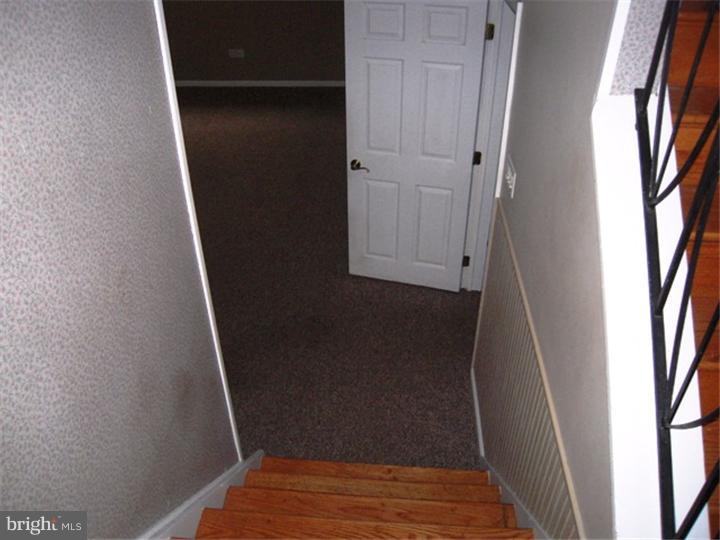 923 Williamson Road Horsham, PA 19044 - Photo 19 of 21 Hallway
