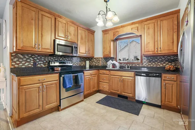 $299,900 | 530 Colorado Street, Gooding, ID 83330