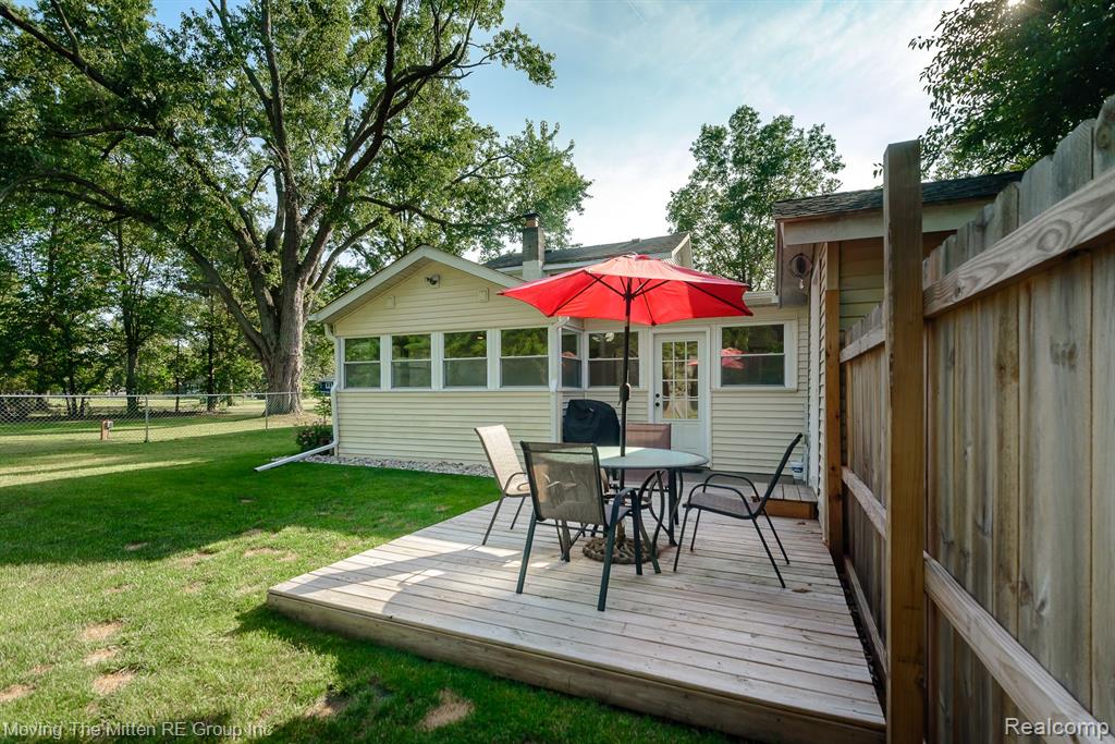 18571 Savage Road Belleville, MI 48111 - Photo 33 of 46 Gallery Image 33
