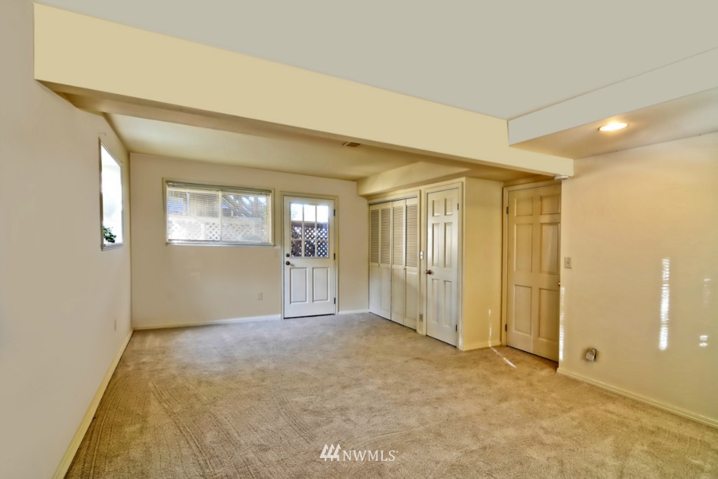 18116 20th Drive Southeast Bothell, WA 98012 - Photo 17 of 25