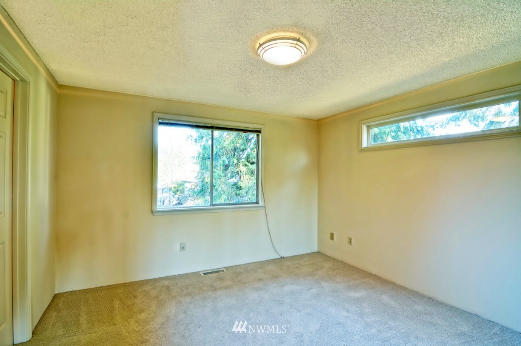 18116 20th Drive Southeast Bothell, WA 98012 - Photo 10 of 25
